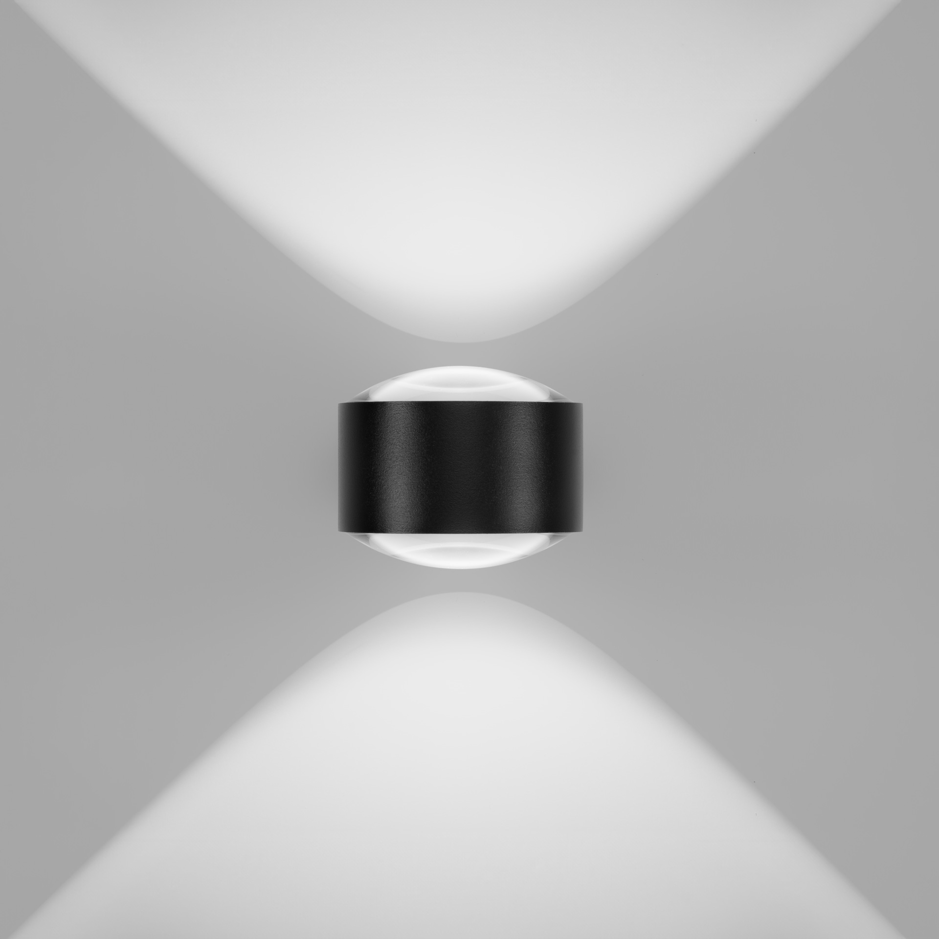 DLS Lighting Spirit applique design de couleur noire